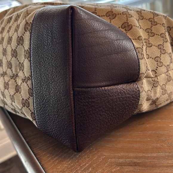Gucci GG monogram canvas tote bag with COA - Picture 9 of 17